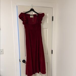 Doen Red Velvet Dress